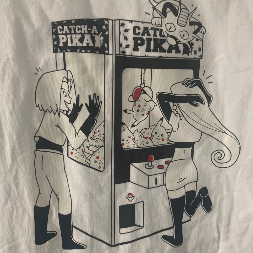 UNIQLO Pokemon T-Shirt